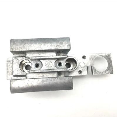 ماشین آلات سفارشی برای ریخته گری گرانش فلزی قطعات مس برای فرآیند ریخته گری آلومینیوم